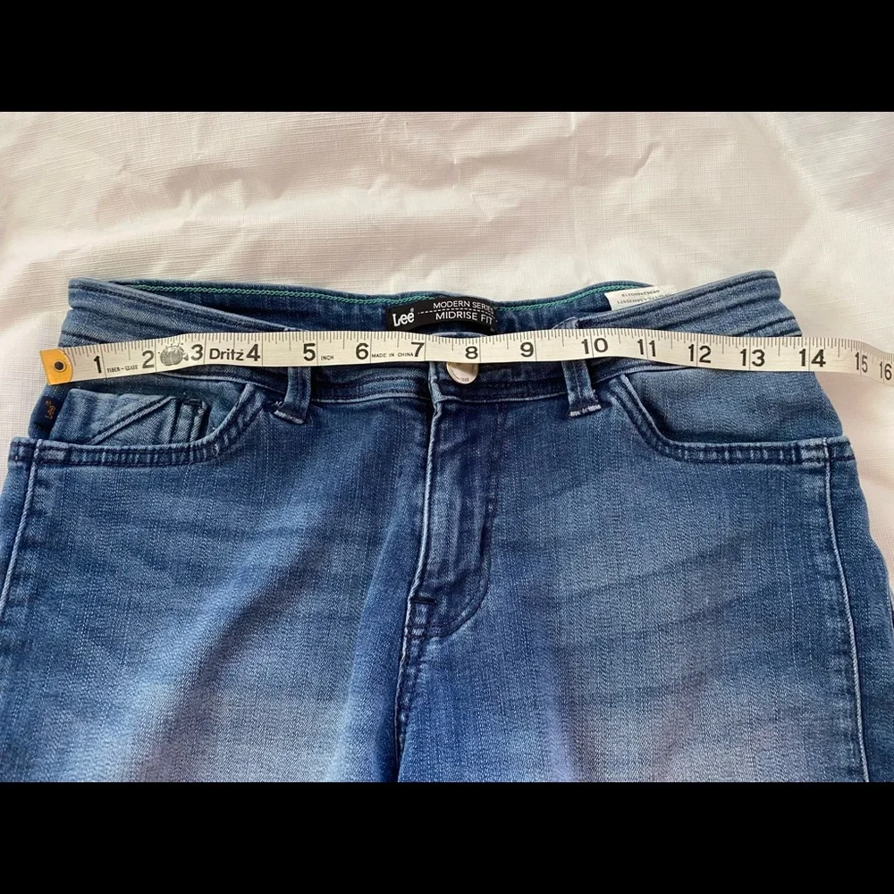 Lee mid rise jean shorts - Picture 5 of 5